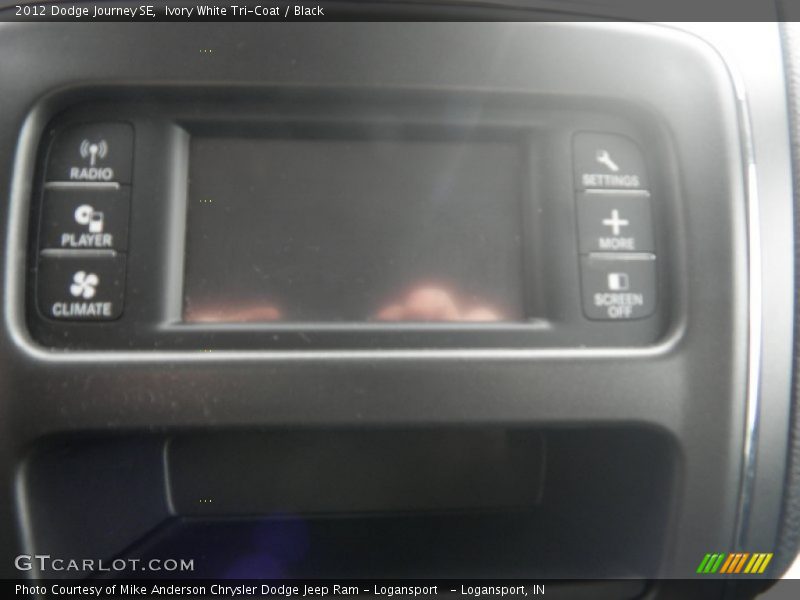 Ivory White Tri-Coat / Black 2012 Dodge Journey SE