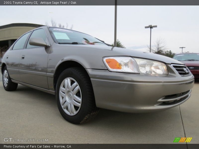 Antique Sage Pearl / Oak 2001 Toyota Camry CE