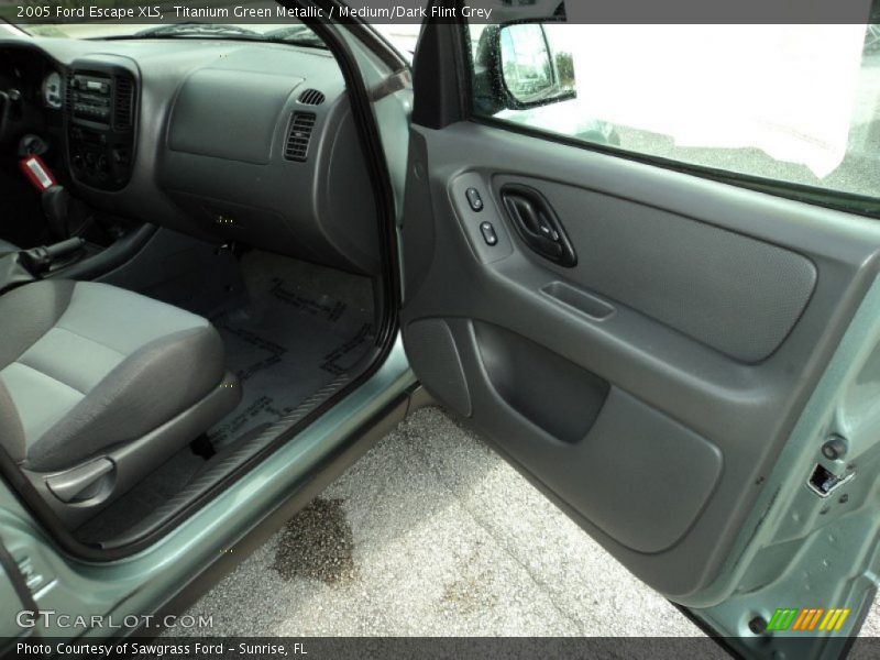 Titanium Green Metallic / Medium/Dark Flint Grey 2005 Ford Escape XLS
