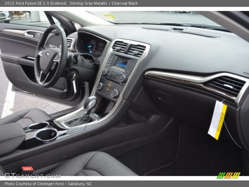 Dashboard of 2013 Fusion SE 2.0 EcoBoost
