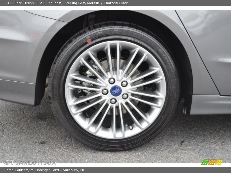  2013 Fusion SE 2.0 EcoBoost Wheel