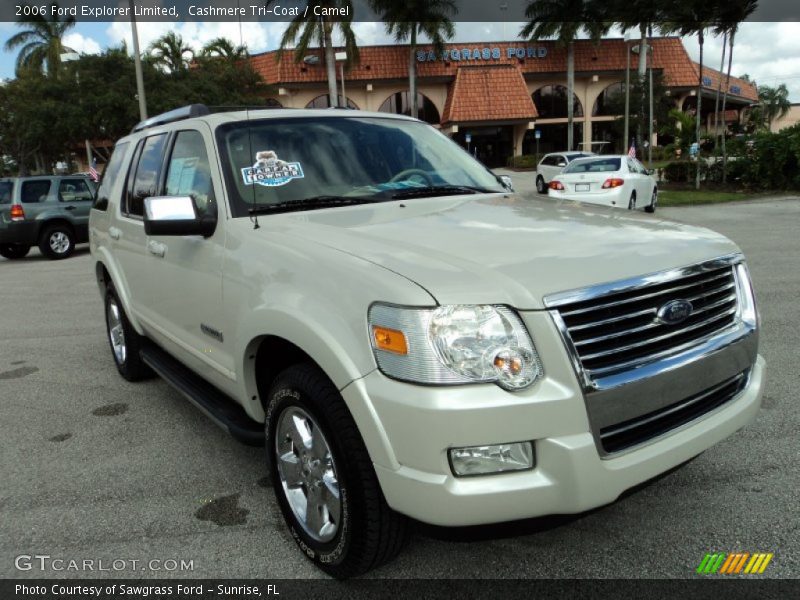 Cashmere Tri-Coat / Camel 2006 Ford Explorer Limited