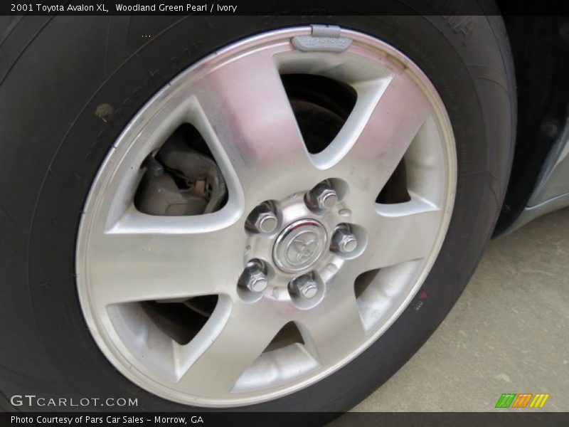 Woodland Green Pearl / Ivory 2001 Toyota Avalon XL