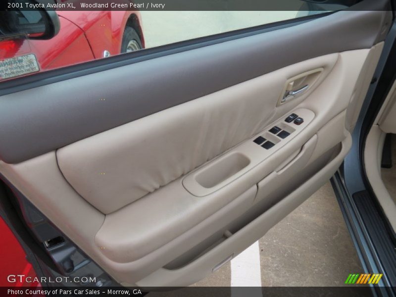 Woodland Green Pearl / Ivory 2001 Toyota Avalon XL