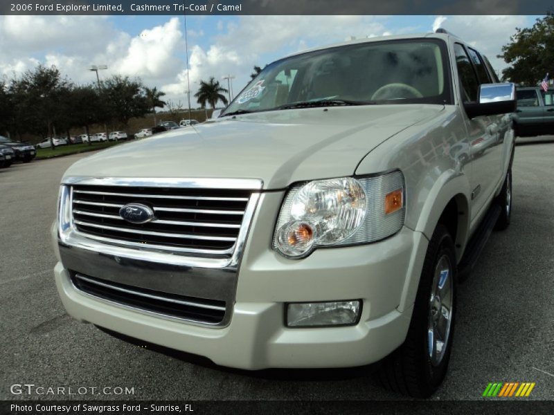 Cashmere Tri-Coat / Camel 2006 Ford Explorer Limited