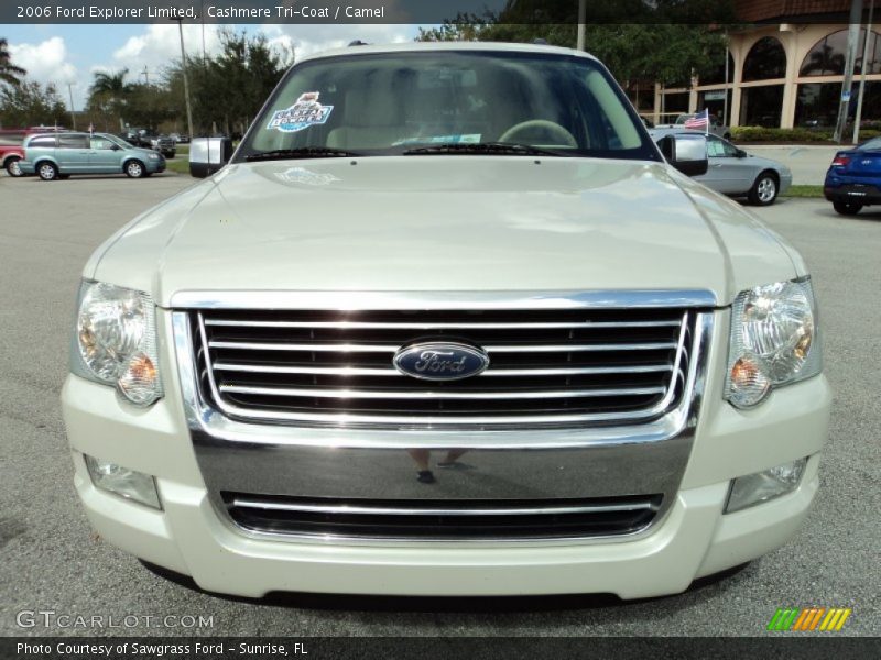Cashmere Tri-Coat / Camel 2006 Ford Explorer Limited