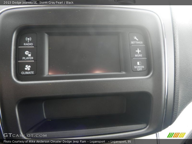 Storm Gray Pearl / Black 2013 Dodge Journey SE