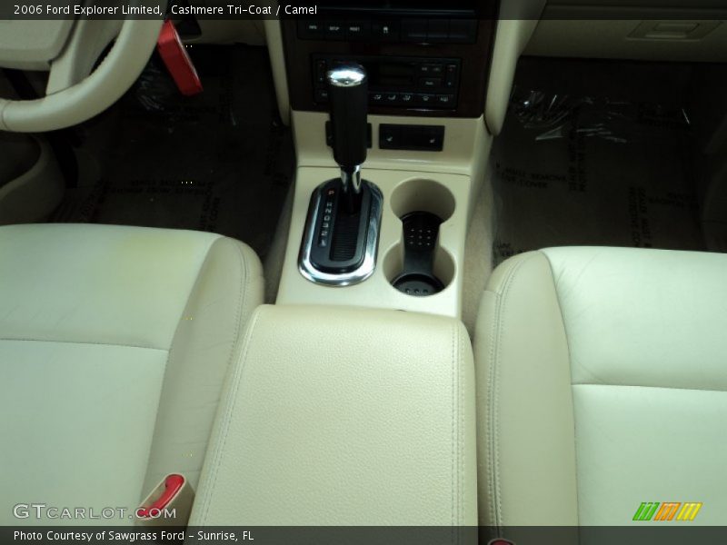 Cashmere Tri-Coat / Camel 2006 Ford Explorer Limited