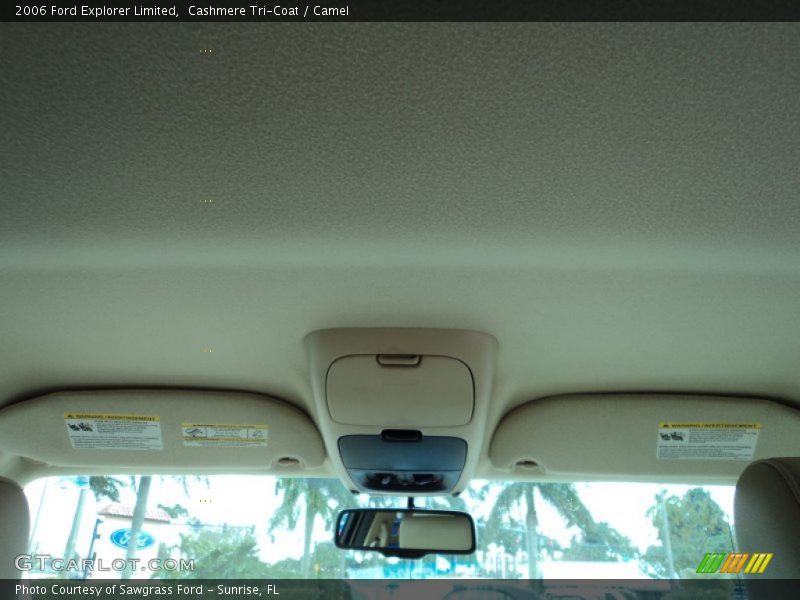 Cashmere Tri-Coat / Camel 2006 Ford Explorer Limited