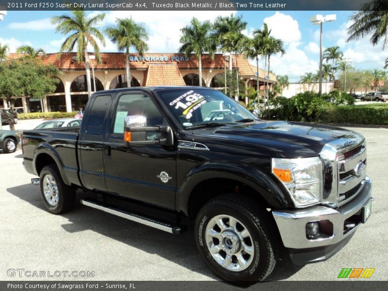 Tuxedo Black Metallic / Black Two Tone Leather 2011 Ford F250 Super Duty Lariat SuperCab 4x4