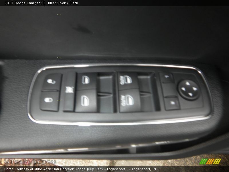 Billet Silver / Black 2013 Dodge Charger SE