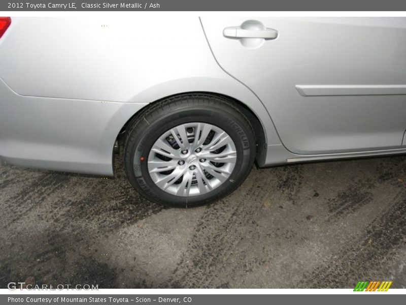 Classic Silver Metallic / Ash 2012 Toyota Camry LE