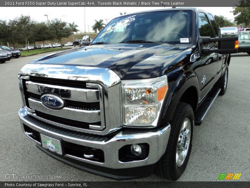 Tuxedo Black Metallic / Black Two Tone Leather 2011 Ford F250 Super Duty Lariat SuperCab 4x4