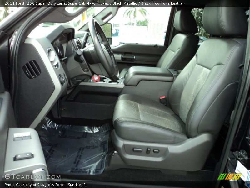 Tuxedo Black Metallic / Black Two Tone Leather 2011 Ford F250 Super Duty Lariat SuperCab 4x4