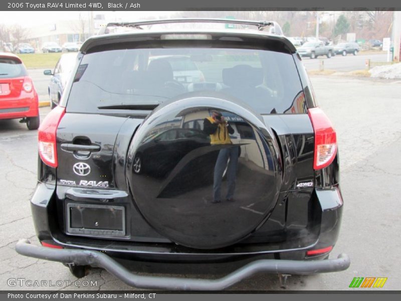 Black / Ash 2006 Toyota RAV4 Limited 4WD