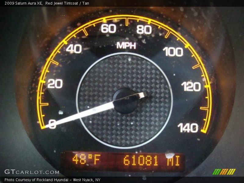 Red Jewel Tintcoat / Tan 2009 Saturn Aura XE
