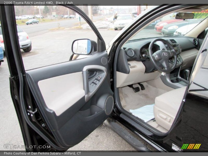 Black / Ash 2006 Toyota RAV4 Limited 4WD