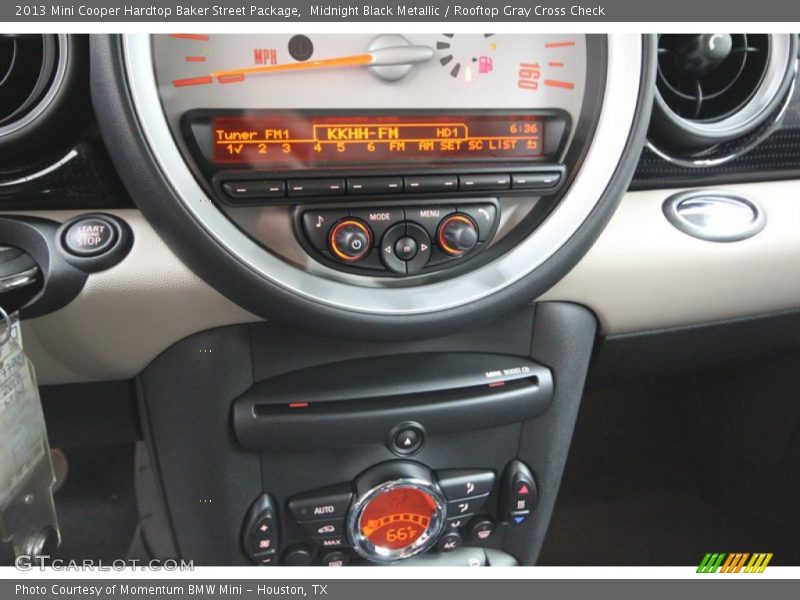 Controls of 2013 Cooper Hardtop Baker Street Package