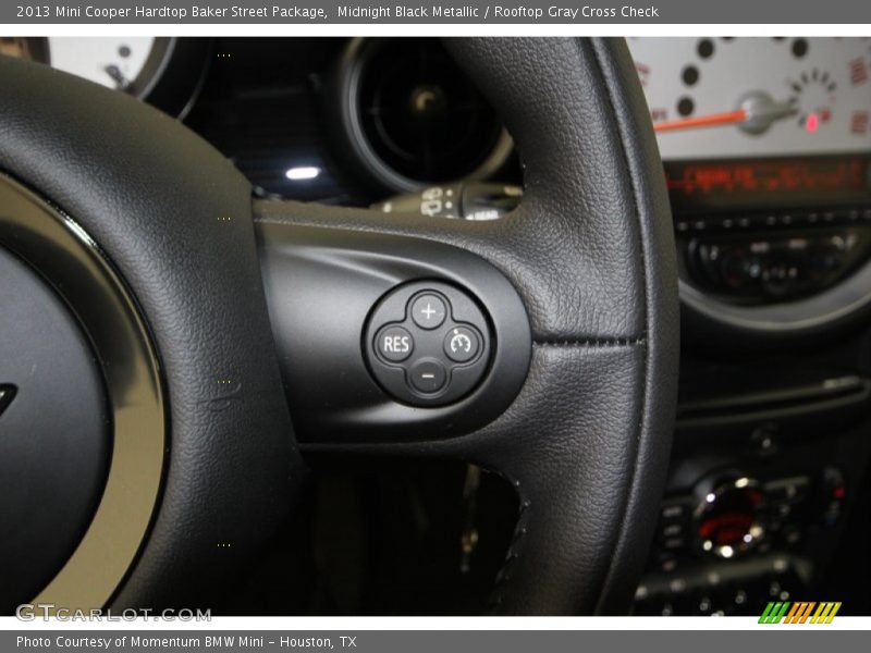 Controls of 2013 Cooper Hardtop Baker Street Package