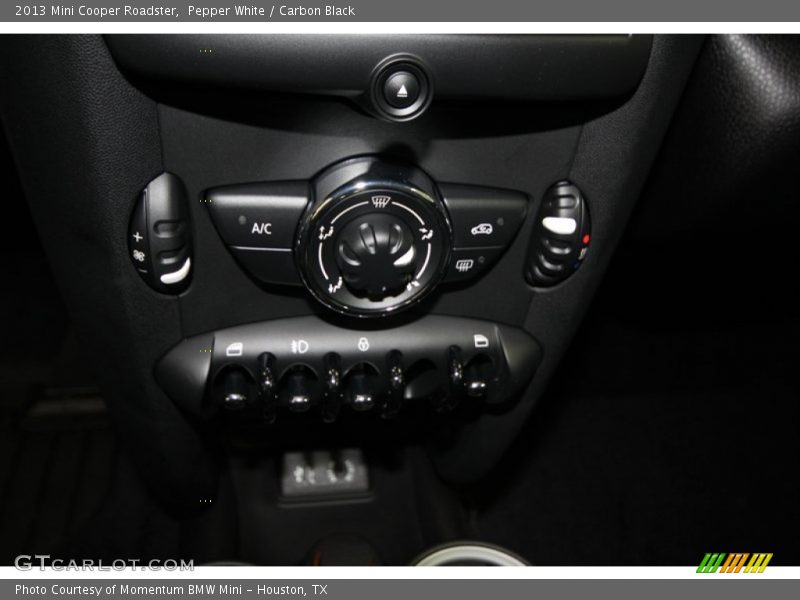 Pepper White / Carbon Black 2013 Mini Cooper Roadster