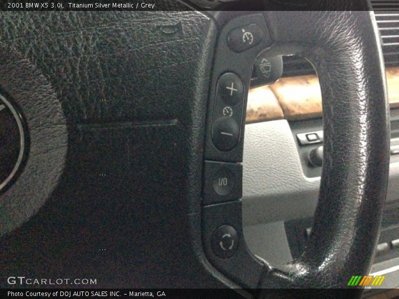 Titanium Silver Metallic / Grey 2001 BMW X5 3.0i