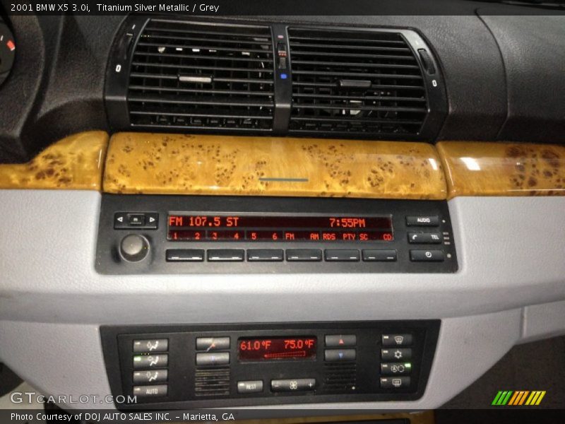 Titanium Silver Metallic / Grey 2001 BMW X5 3.0i