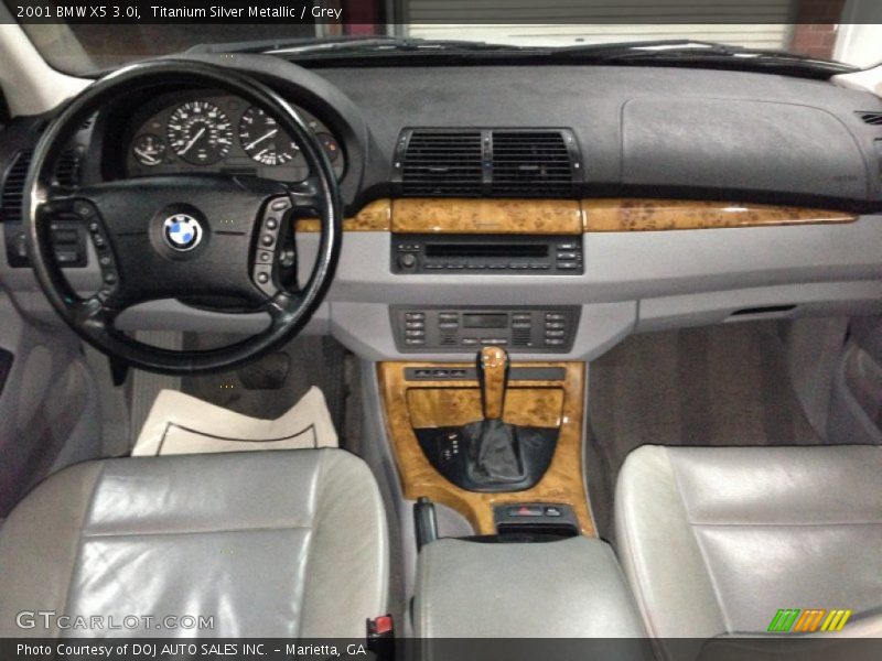Titanium Silver Metallic / Grey 2001 BMW X5 3.0i