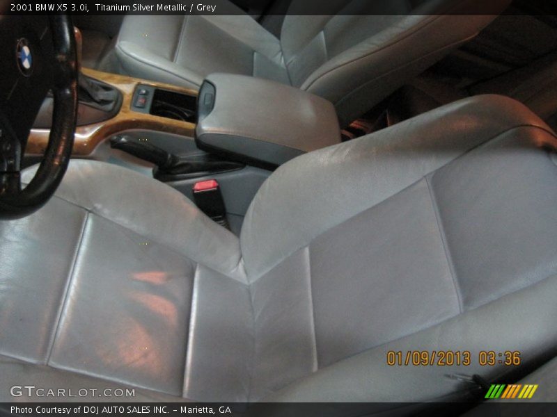 Titanium Silver Metallic / Grey 2001 BMW X5 3.0i
