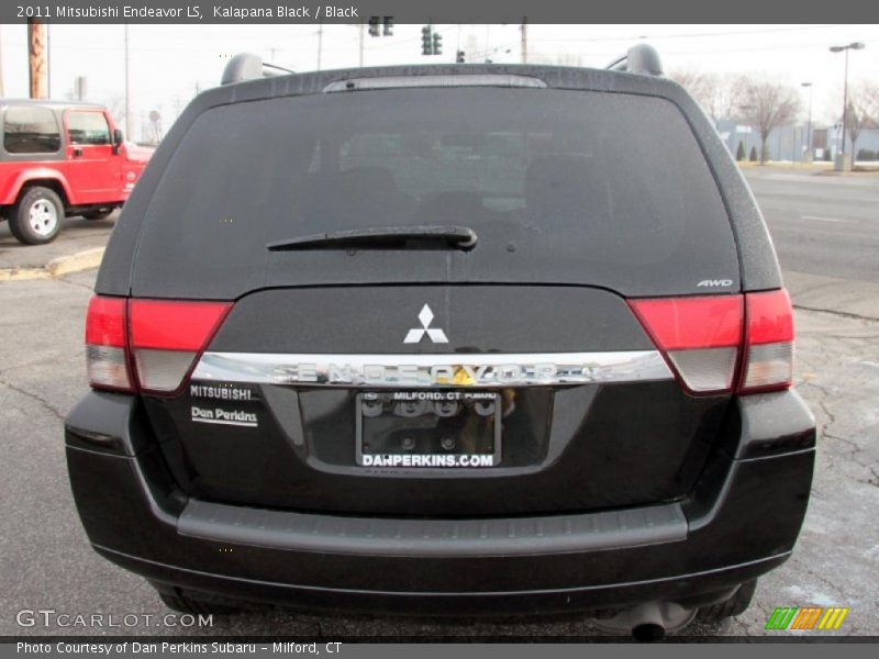 Kalapana Black / Black 2011 Mitsubishi Endeavor LS