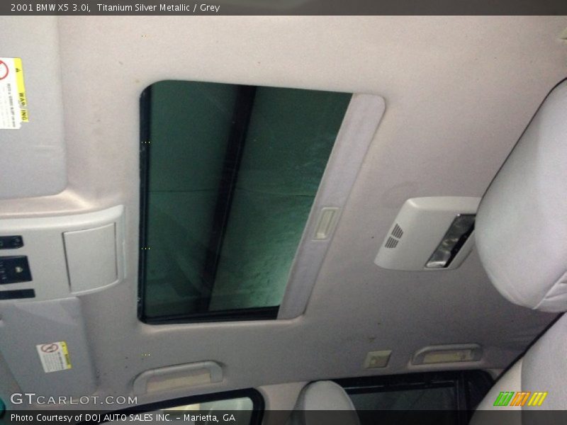 Titanium Silver Metallic / Grey 2001 BMW X5 3.0i