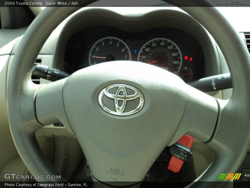 Super White / Ash 2009 Toyota Corolla
