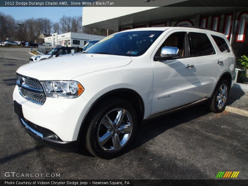 Front 3/4 View of 2012 Durango Citadel AWD