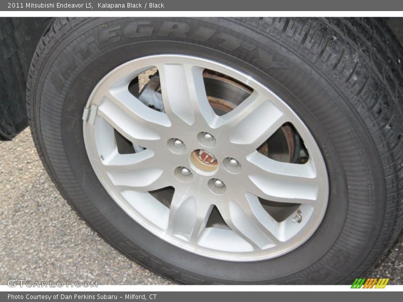 Kalapana Black / Black 2011 Mitsubishi Endeavor LS