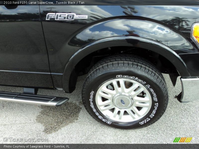 Tuxedo Black / Tan 2010 Ford F150 Lariat SuperCrew