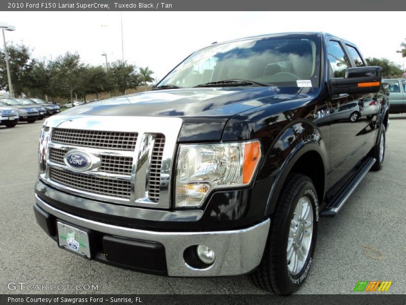 Tuxedo Black / Tan 2010 Ford F150 Lariat SuperCrew