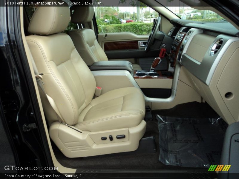 Tuxedo Black / Tan 2010 Ford F150 Lariat SuperCrew