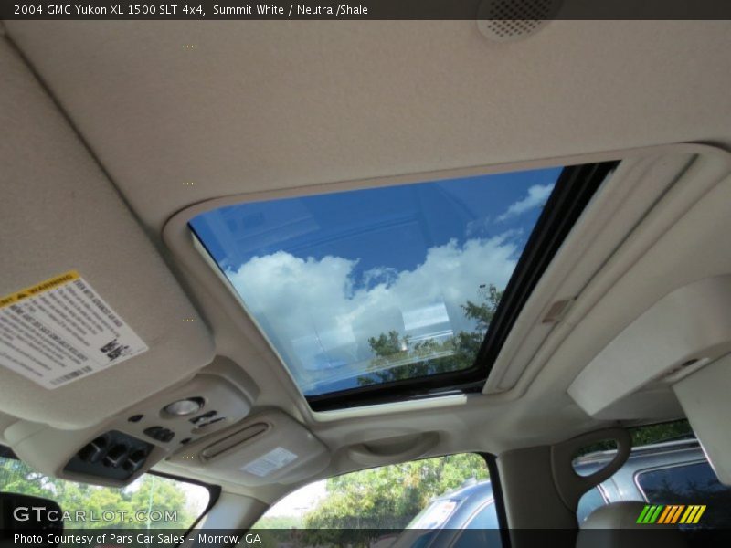 Summit White / Neutral/Shale 2004 GMC Yukon XL 1500 SLT 4x4