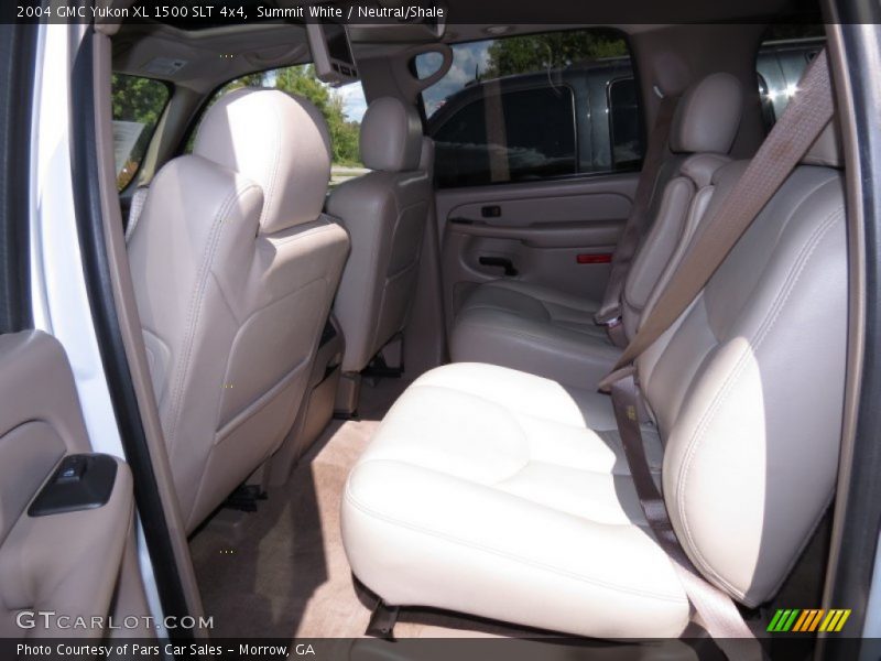 Summit White / Neutral/Shale 2004 GMC Yukon XL 1500 SLT 4x4