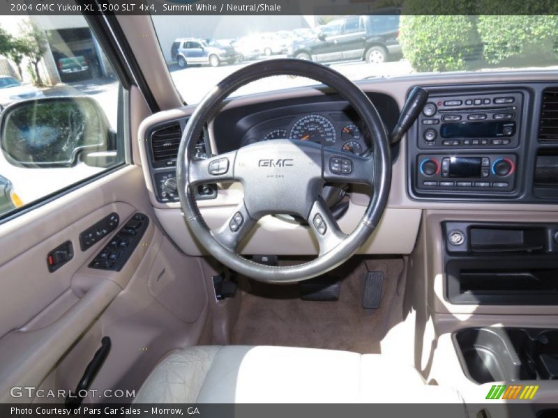 Summit White / Neutral/Shale 2004 GMC Yukon XL 1500 SLT 4x4