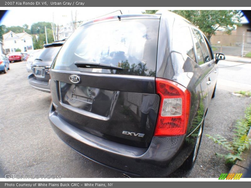 Urban Gray / Gray 2007 Kia Rondo EX V6