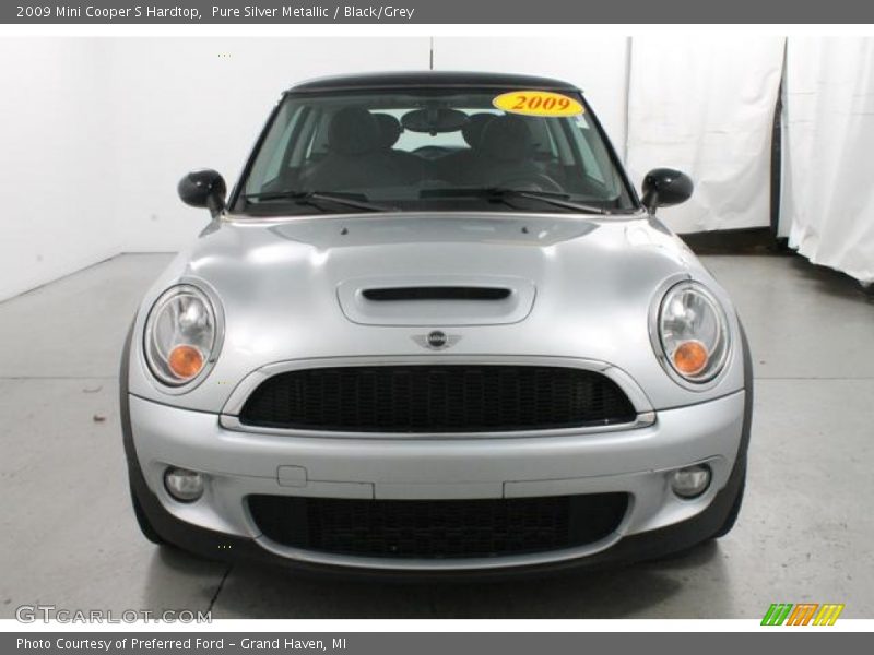Pure Silver Metallic / Black/Grey 2009 Mini Cooper S Hardtop
