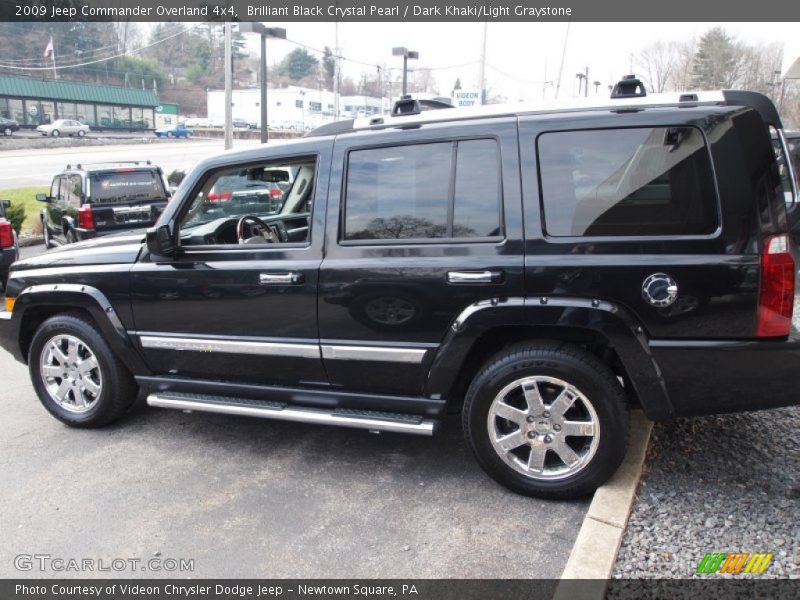 Brilliant Black Crystal Pearl / Dark Khaki/Light Graystone 2009 Jeep Commander Overland 4x4