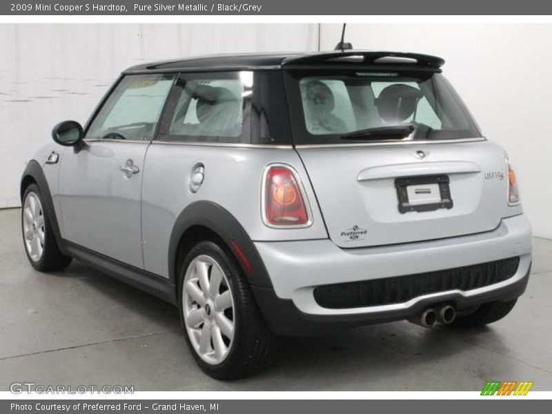Pure Silver Metallic / Black/Grey 2009 Mini Cooper S Hardtop