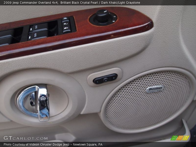 Brilliant Black Crystal Pearl / Dark Khaki/Light Graystone 2009 Jeep Commander Overland 4x4