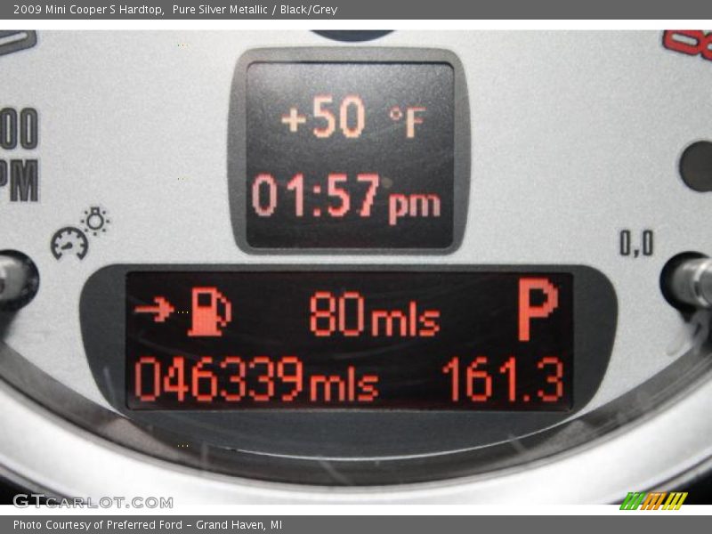 Pure Silver Metallic / Black/Grey 2009 Mini Cooper S Hardtop