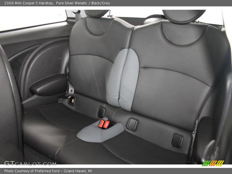 Pure Silver Metallic / Black/Grey 2009 Mini Cooper S Hardtop