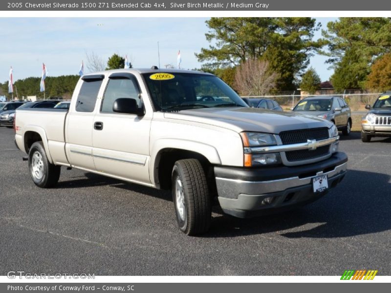 Silver Birch Metallic / Medium Gray 2005 Chevrolet Silverado 1500 Z71 Extended Cab 4x4