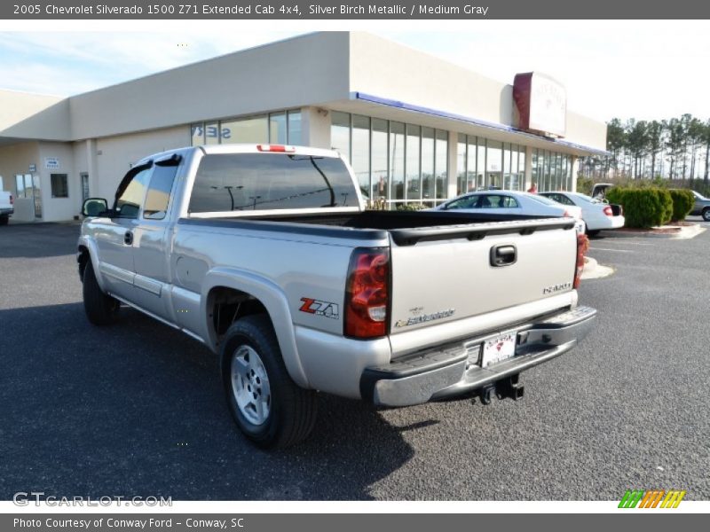 Silver Birch Metallic / Medium Gray 2005 Chevrolet Silverado 1500 Z71 Extended Cab 4x4