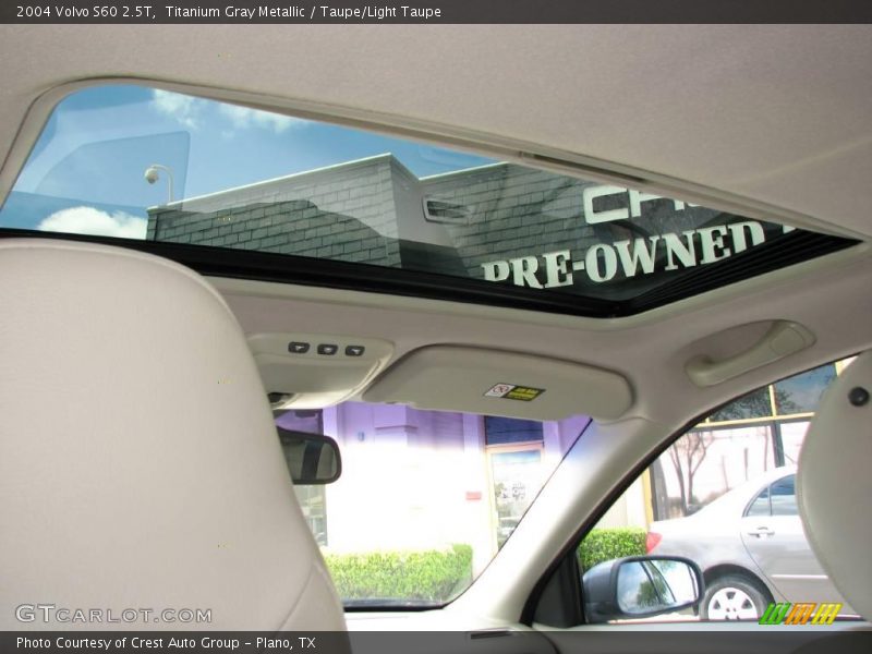Titanium Gray Metallic / Taupe/Light Taupe 2004 Volvo S60 2.5T