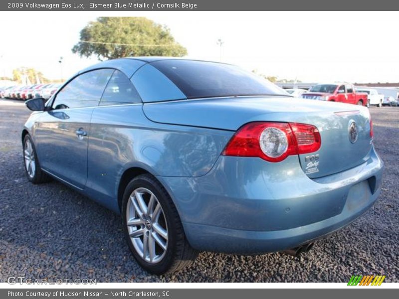 Eismeer Blue Metallic / Cornsilk Beige 2009 Volkswagen Eos Lux